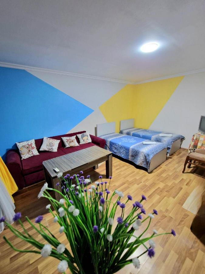 Guesthouse Gorgasali 57 Батумі Екстер'єр фото