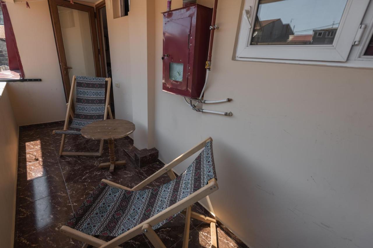 Guesthouse Gorgasali 57 Батумі Екстер'єр фото