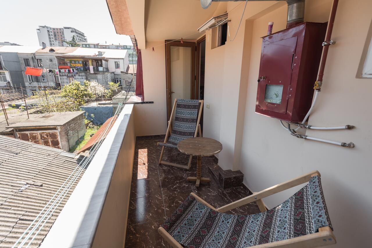 Guesthouse Gorgasali 57 Батумі Екстер'єр фото